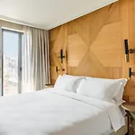 Hotel The Wings Collection