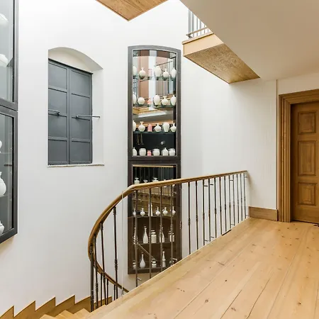 The Wings Collection Hotel 4*