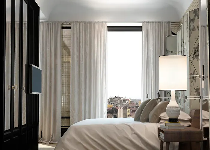 Hotell The Wings Collection 4*