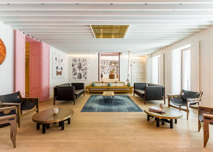 The Wings Collection Стамбул