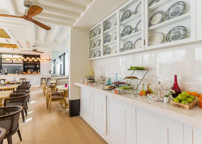 The Wings Collection Отель 4*