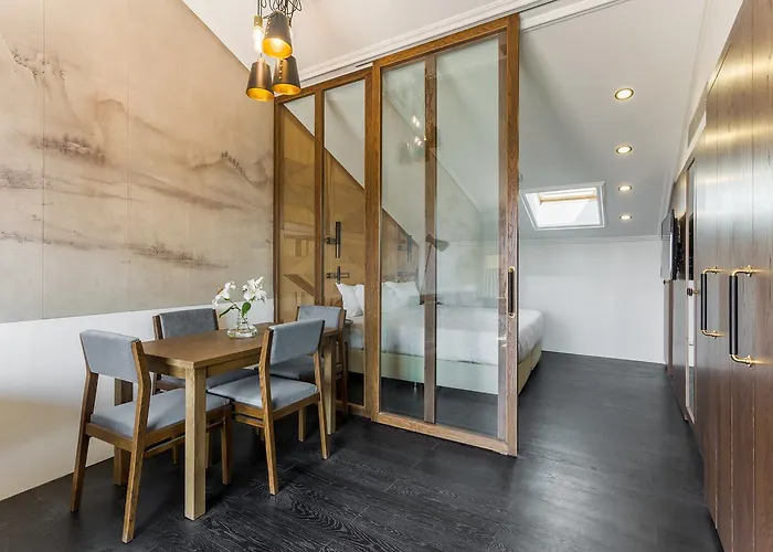 The Wings Collection Стамбул