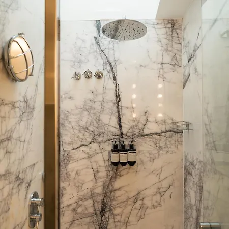 The Wings Collection Hotel 4*