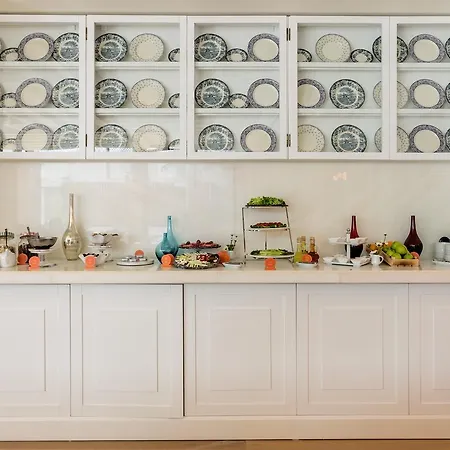 The Wings Collection 4*