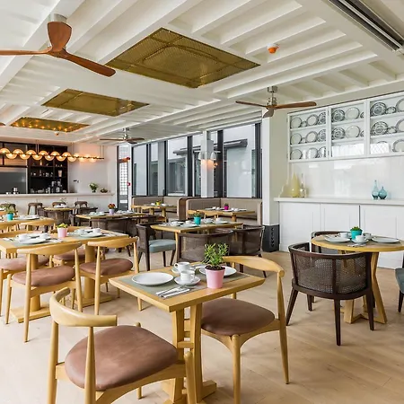 The Wings Collection 4*