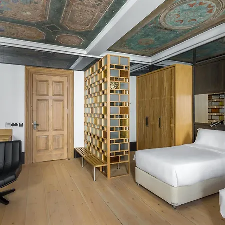 The Wings Collection Provincia di Istanbul