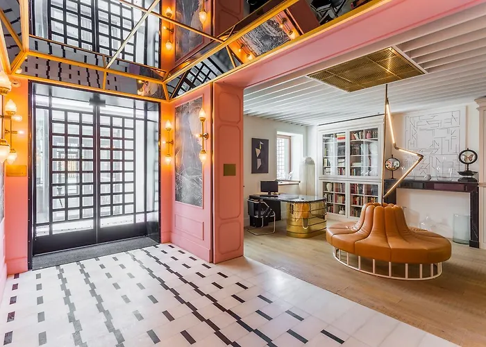 מלון The Wings Collection