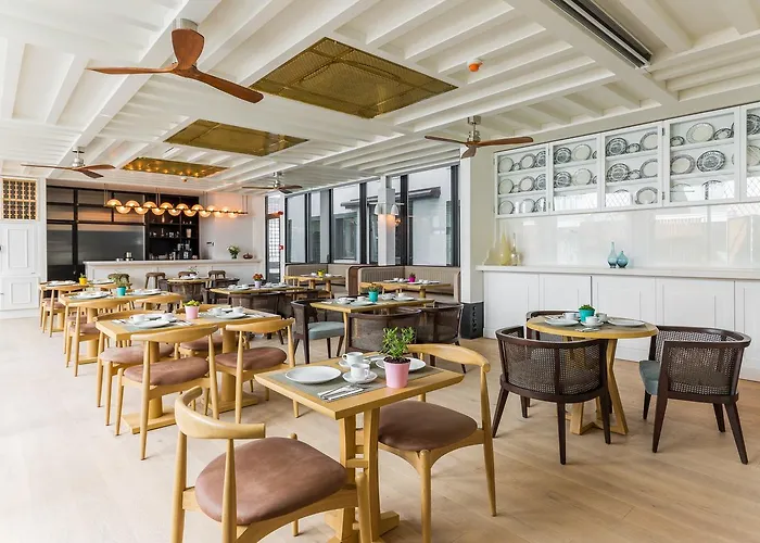 The Wings Collection 4*