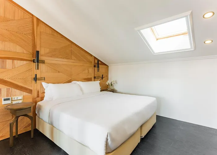 The Wings Collection מלון 4*