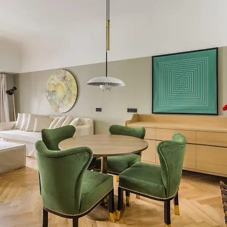 Mate Emir, 4* Istanbul