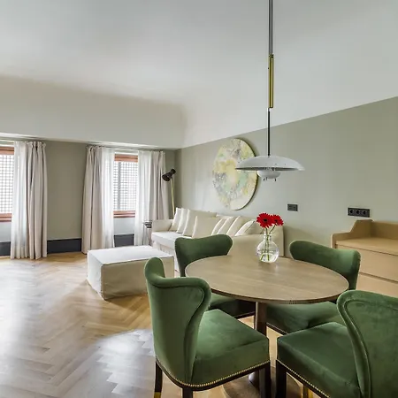 Mate Emir, 4* Istanbul