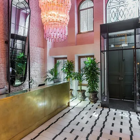 Mate Emir, 4* Istanbul